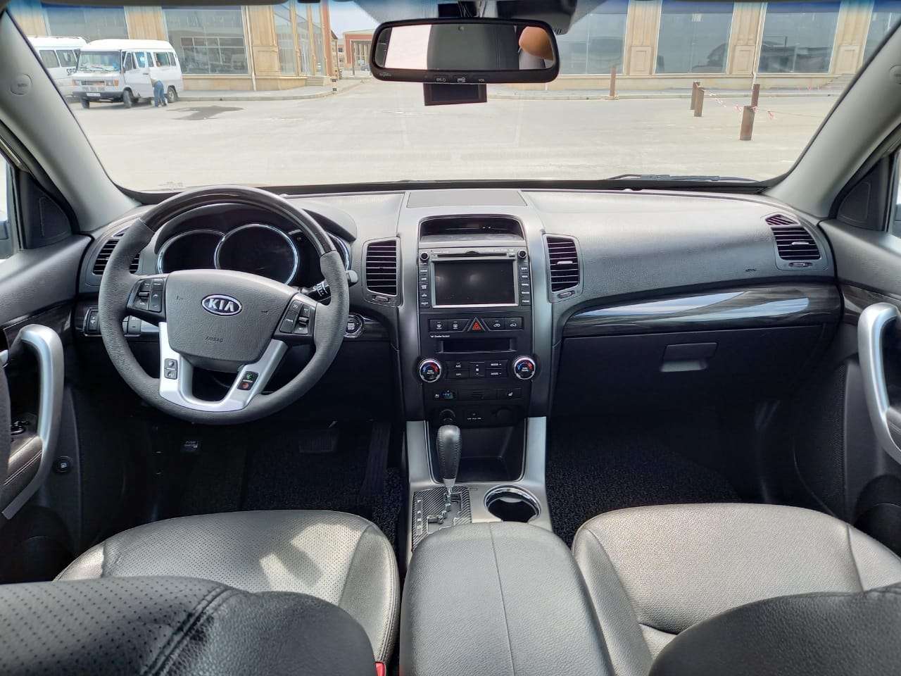 Kia Sorento, 2011 il, 2.0 L, 126 000 km