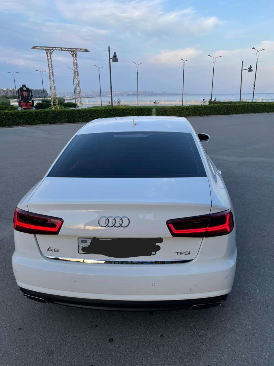 Audi A6, 2015 il, 2.0 L, 96 000 km