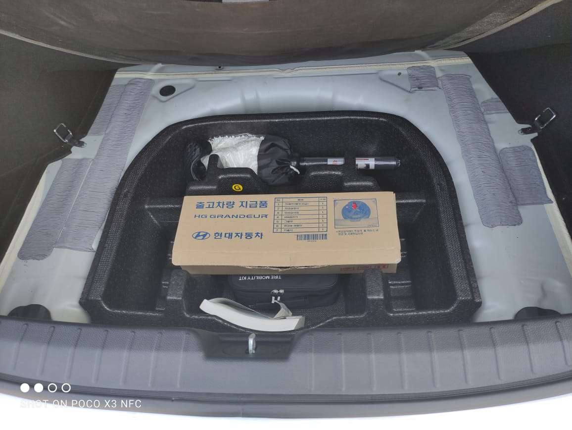 Hyundai Grandeur, 2014 il, 2.2 L, 102 000 km