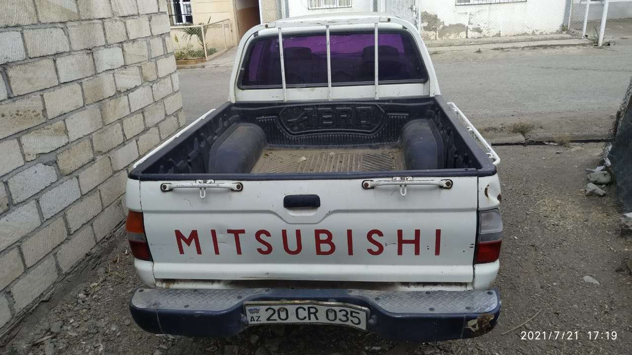 Mitsubishi L200, 2004 il, 2.0 L, 350 000 km