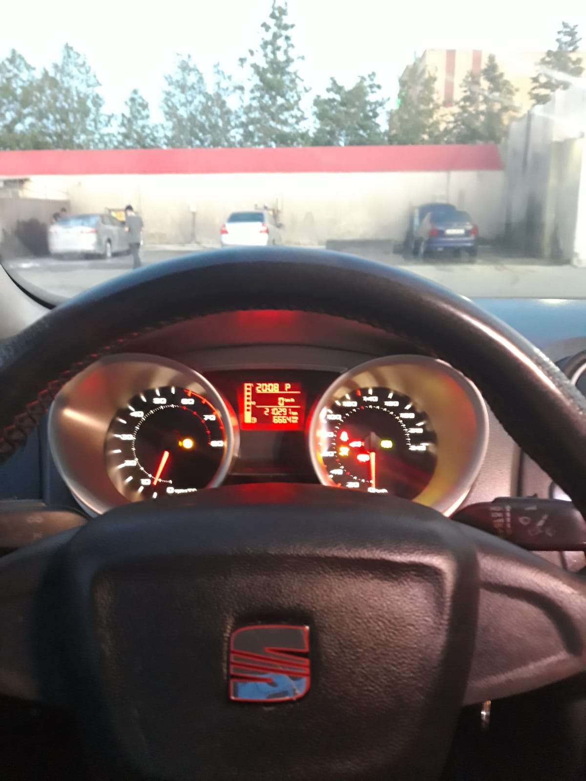 SEAT Ibiza, 2011 il, 1.6 L, 219 000 km