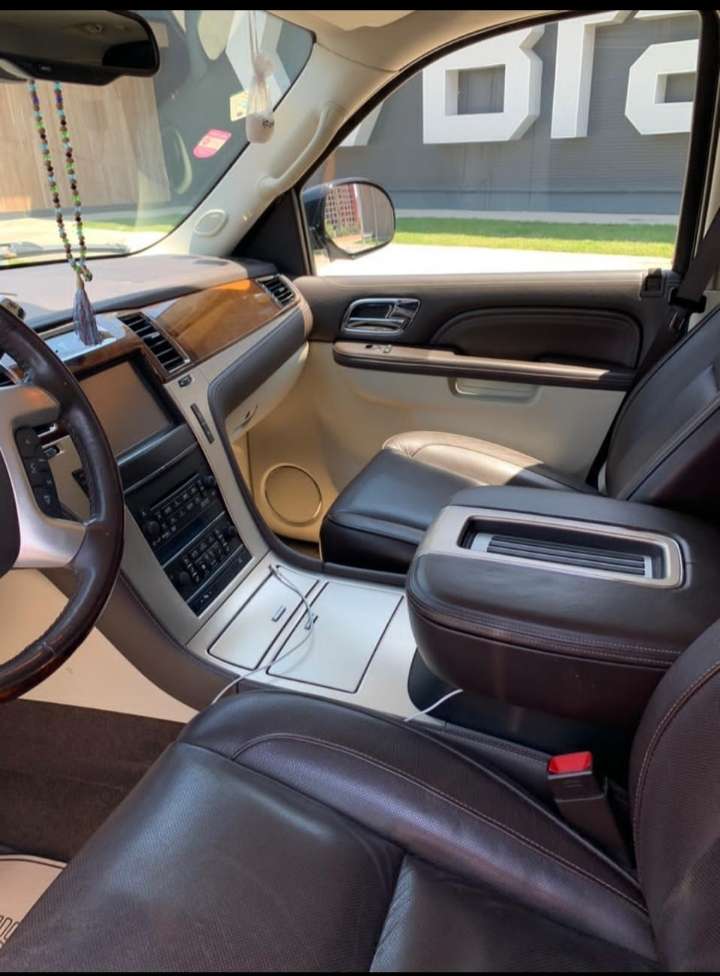 Cadillac Model Thirty, 2013 il, 6.2 L, 103 000 km