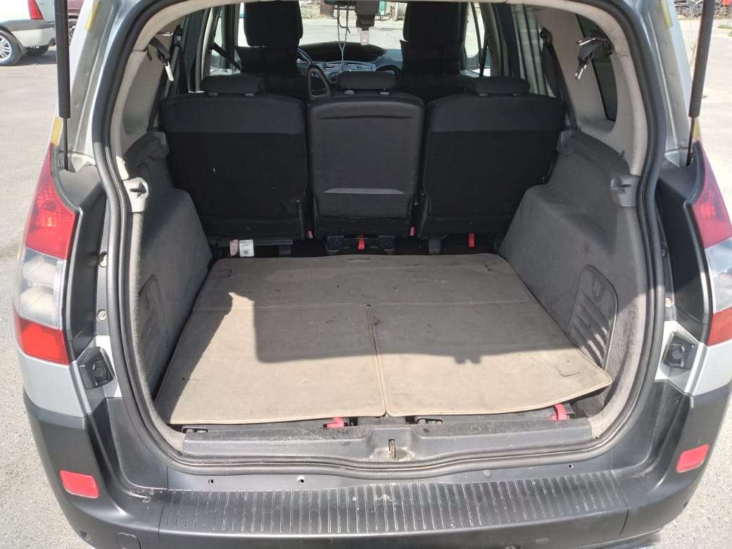 Renault Scenic, 2005 il, 1.5 L, 308 000 km