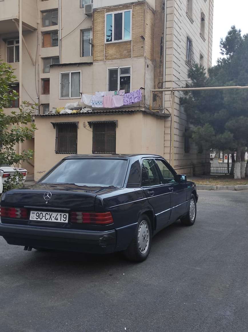 Mercedes 190, 1991 il, 2.0 L, 287 840 km