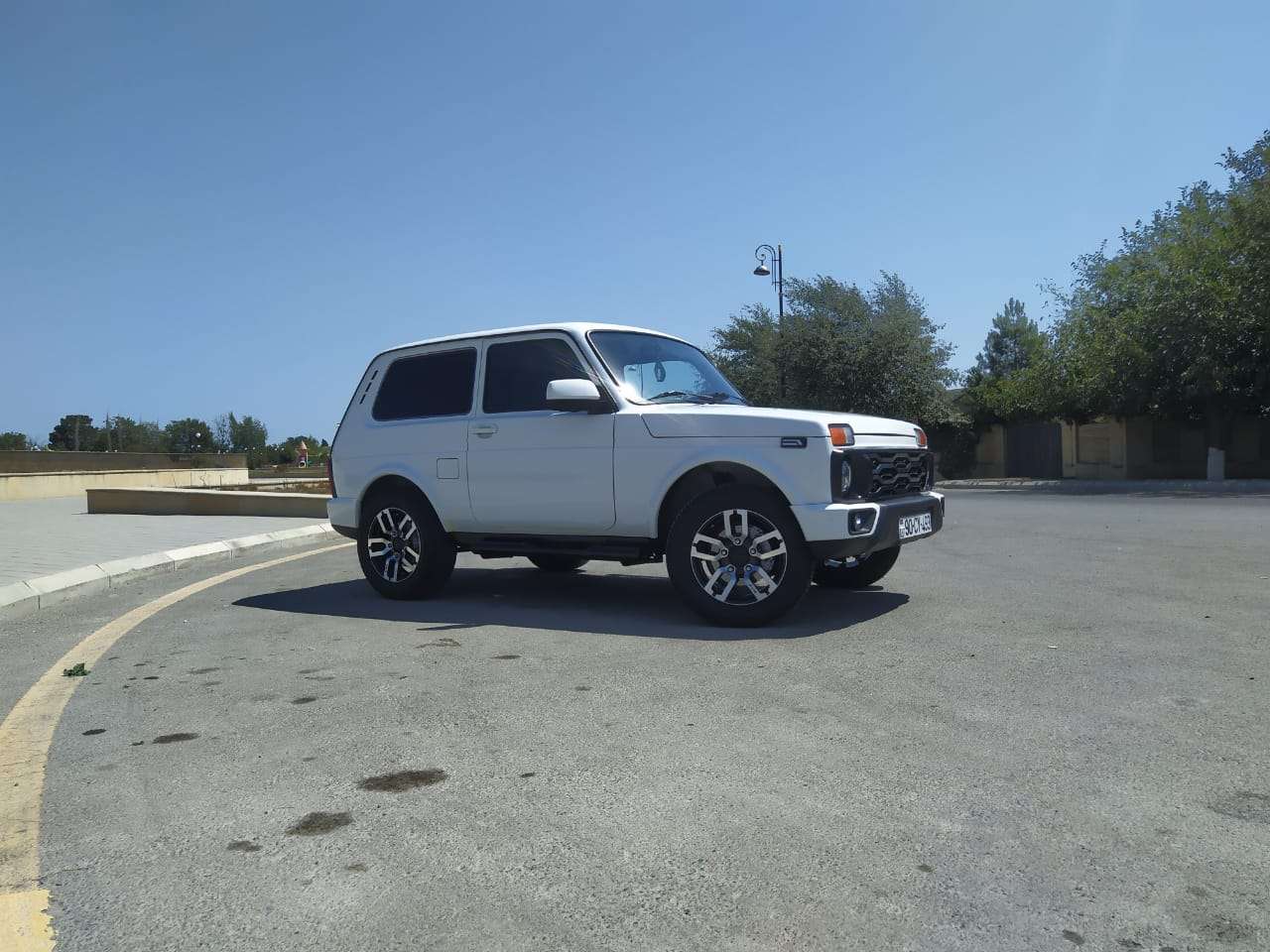 LADA (VAZ) Niva, 2019 il, 1.7 L, 40 000 km