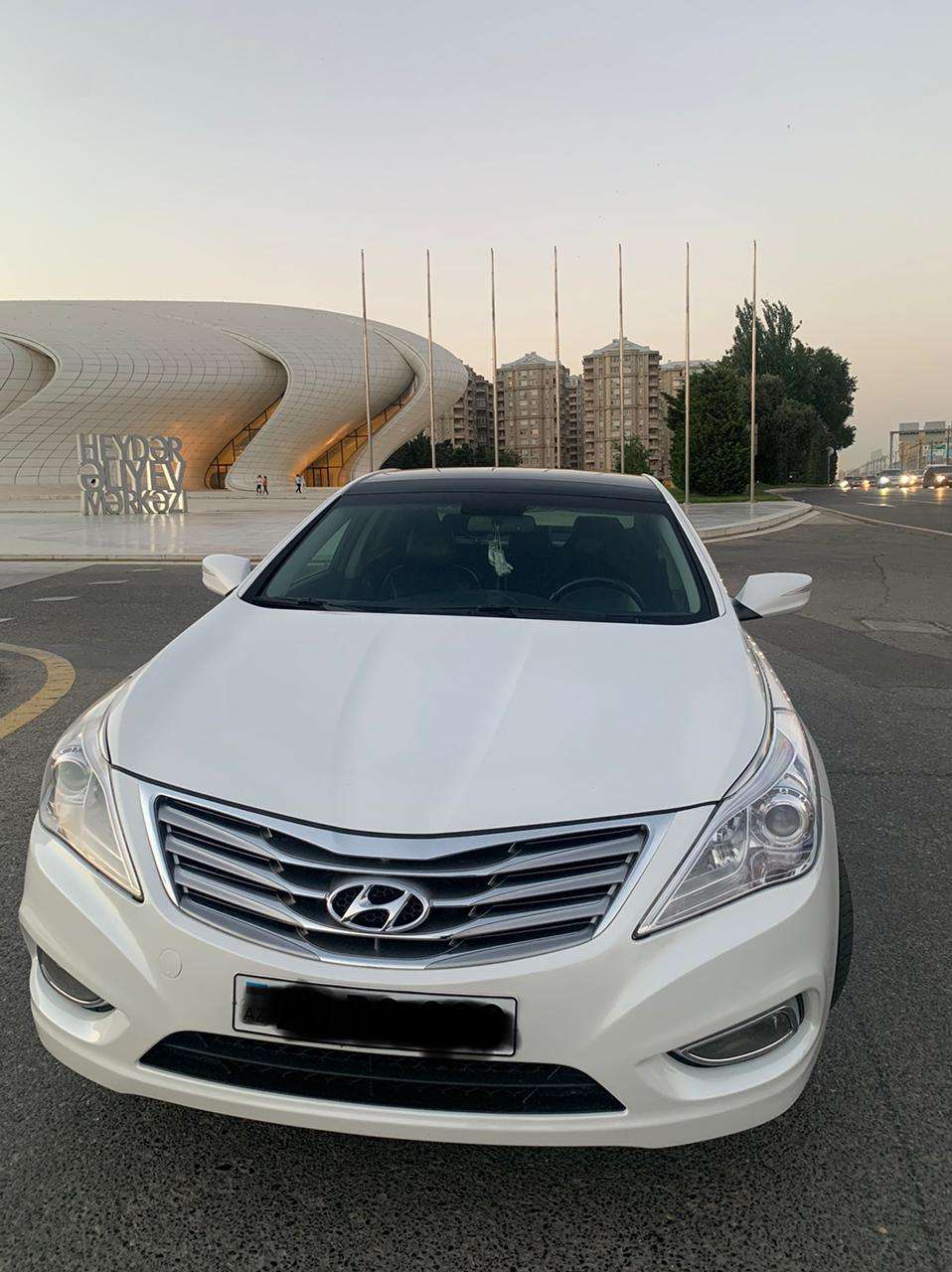 Hyundai Azera, 2013 il, 2.4 L, 185 000 km