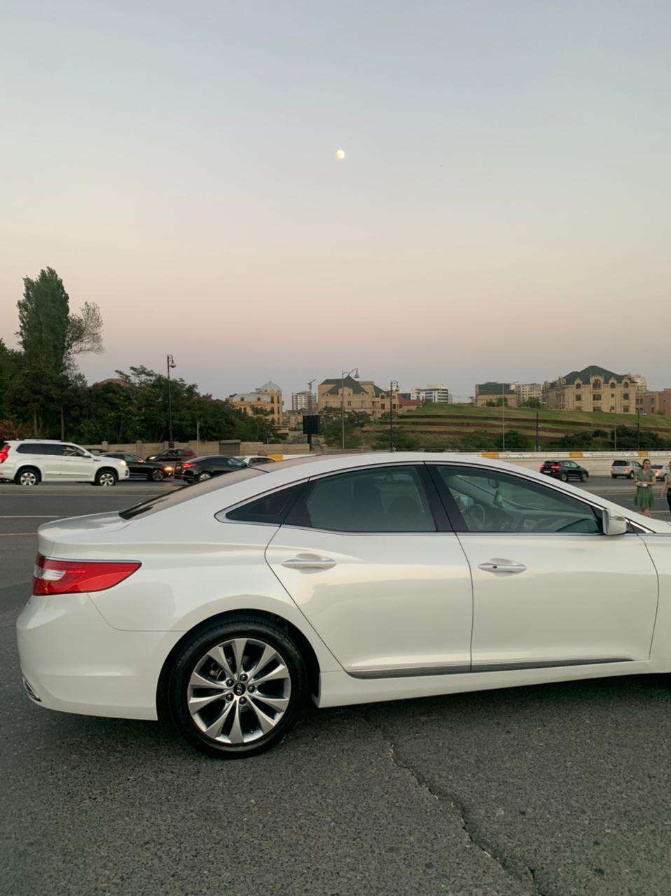 Hyundai Azera, 2013 il, 2.4 L, 185 000 km
