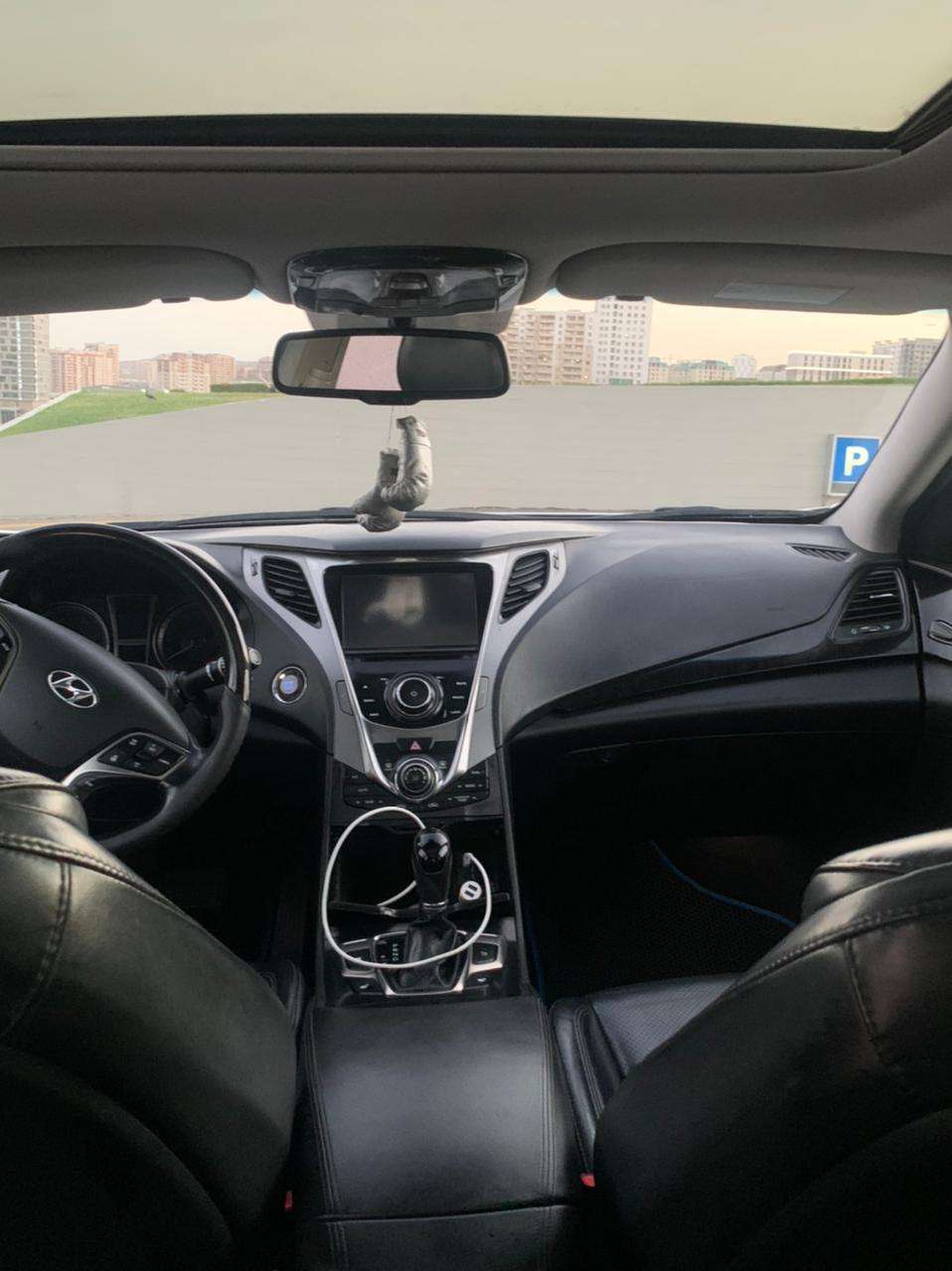 Hyundai Azera, 2013 il, 2.4 L, 185 000 km