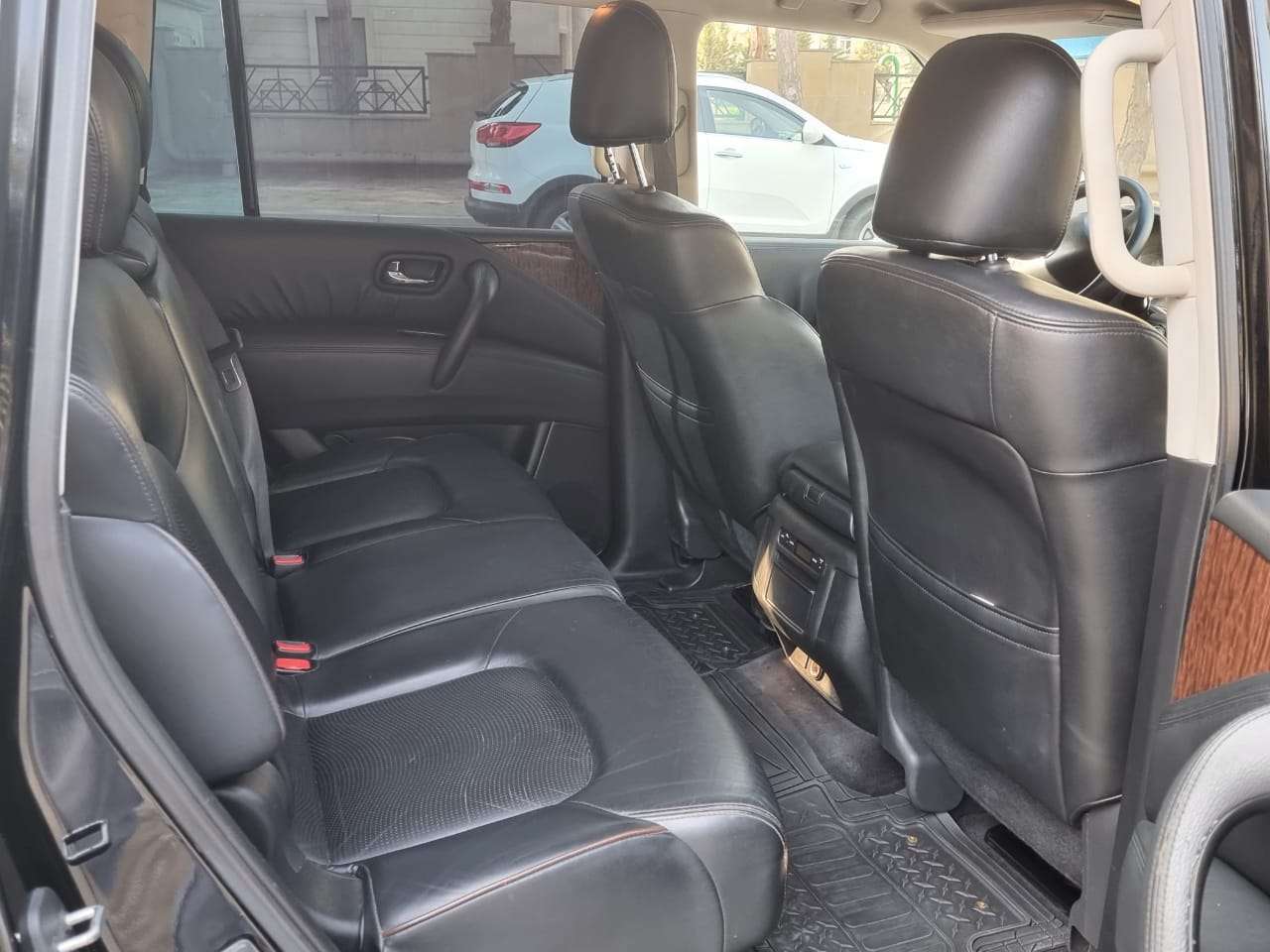 Nissan Patrol, 2010 il, 5.6 L, 190 000 km