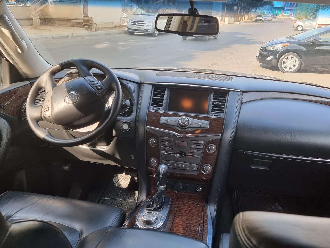 Nissan Patrol, 2010 il, 5.6 L, 190 000 km