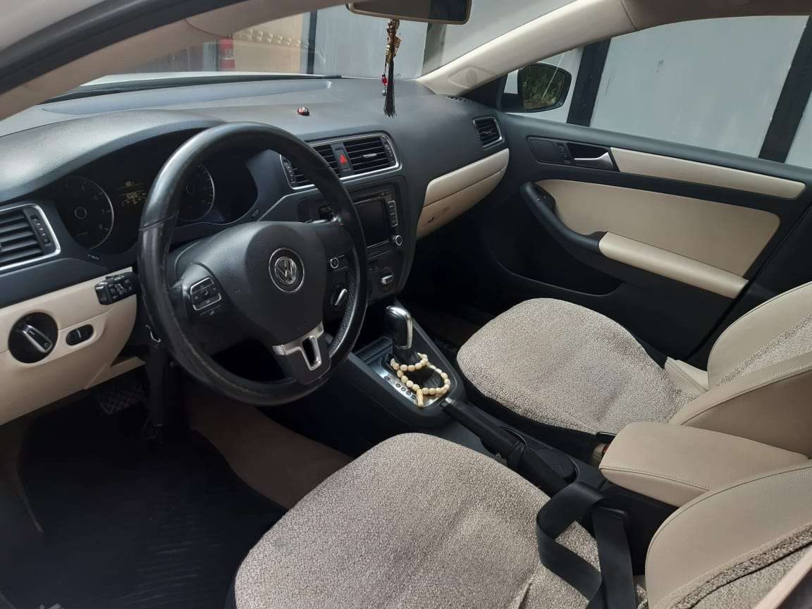 Volkswagen Jetta, 2012 il, 2.5 L, 160 000 km