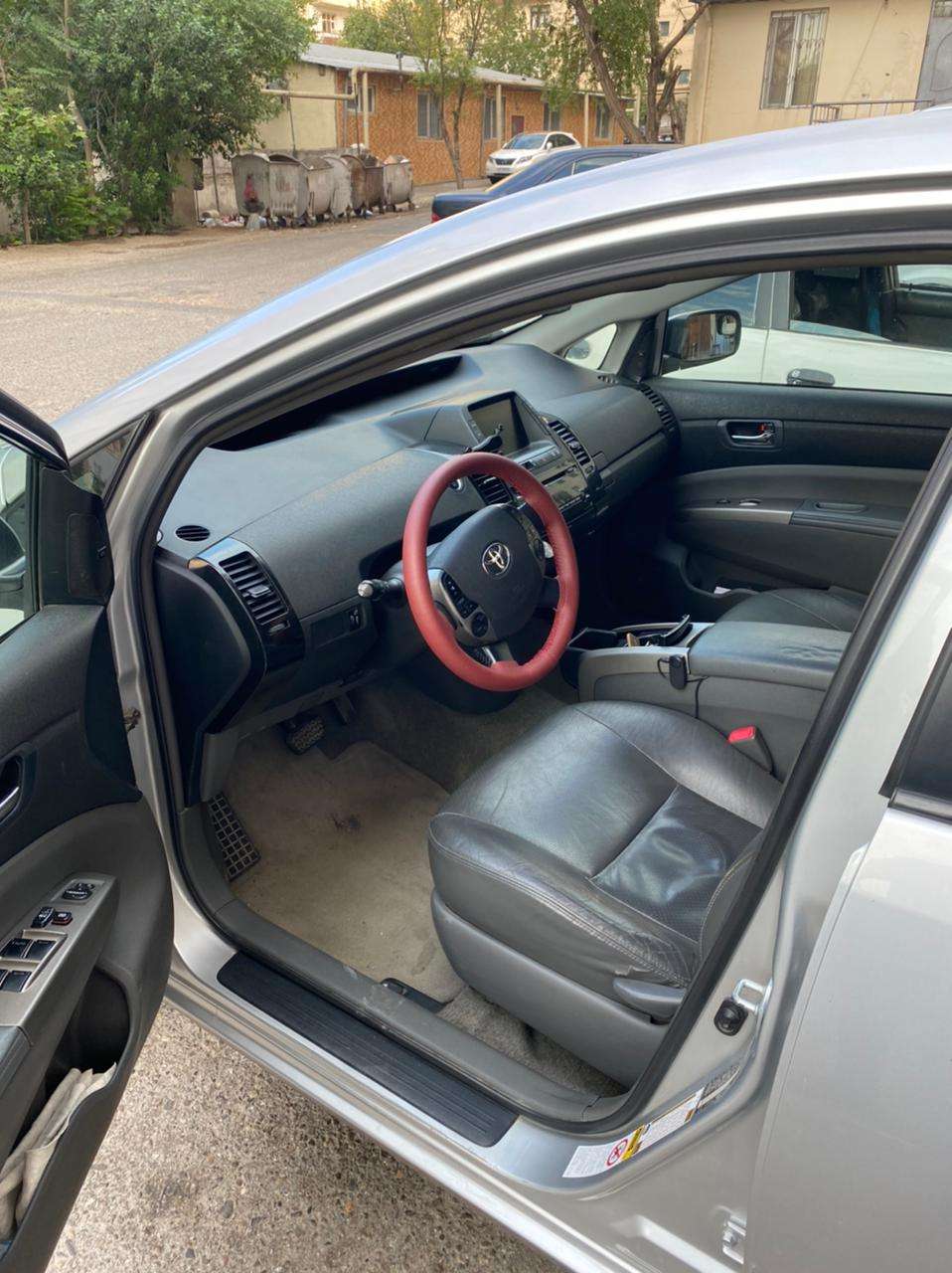Toyota Prius, 2008 il, 1.5 L, 350 000 km