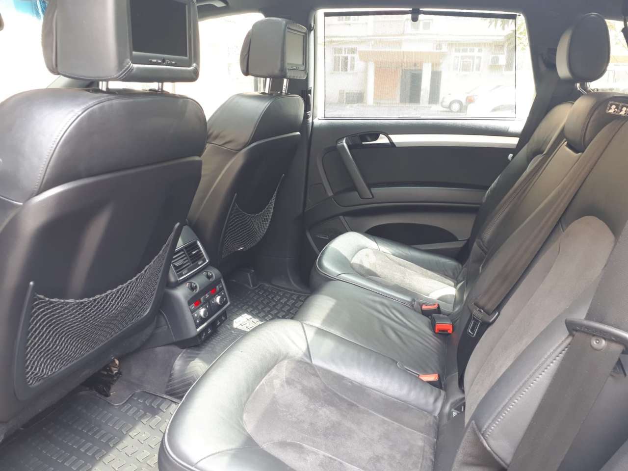 Audi Q7, 2008 il, 4.2 L, 181 000 km