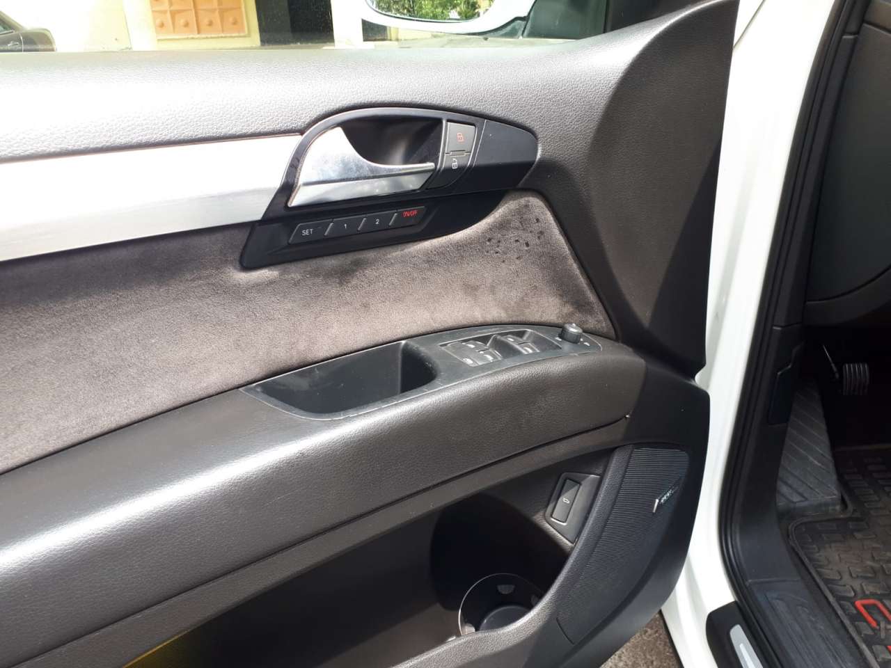 Audi Q7, 2008 il, 4.2 L, 181 000 km