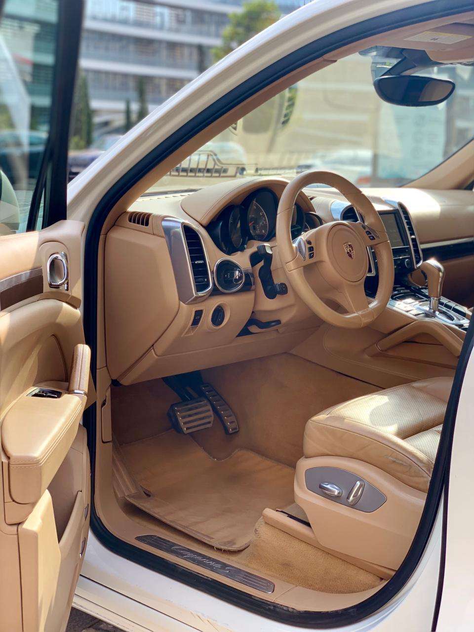Porsche Cayenne, 2011 il, 4.8 L, 117 000 km