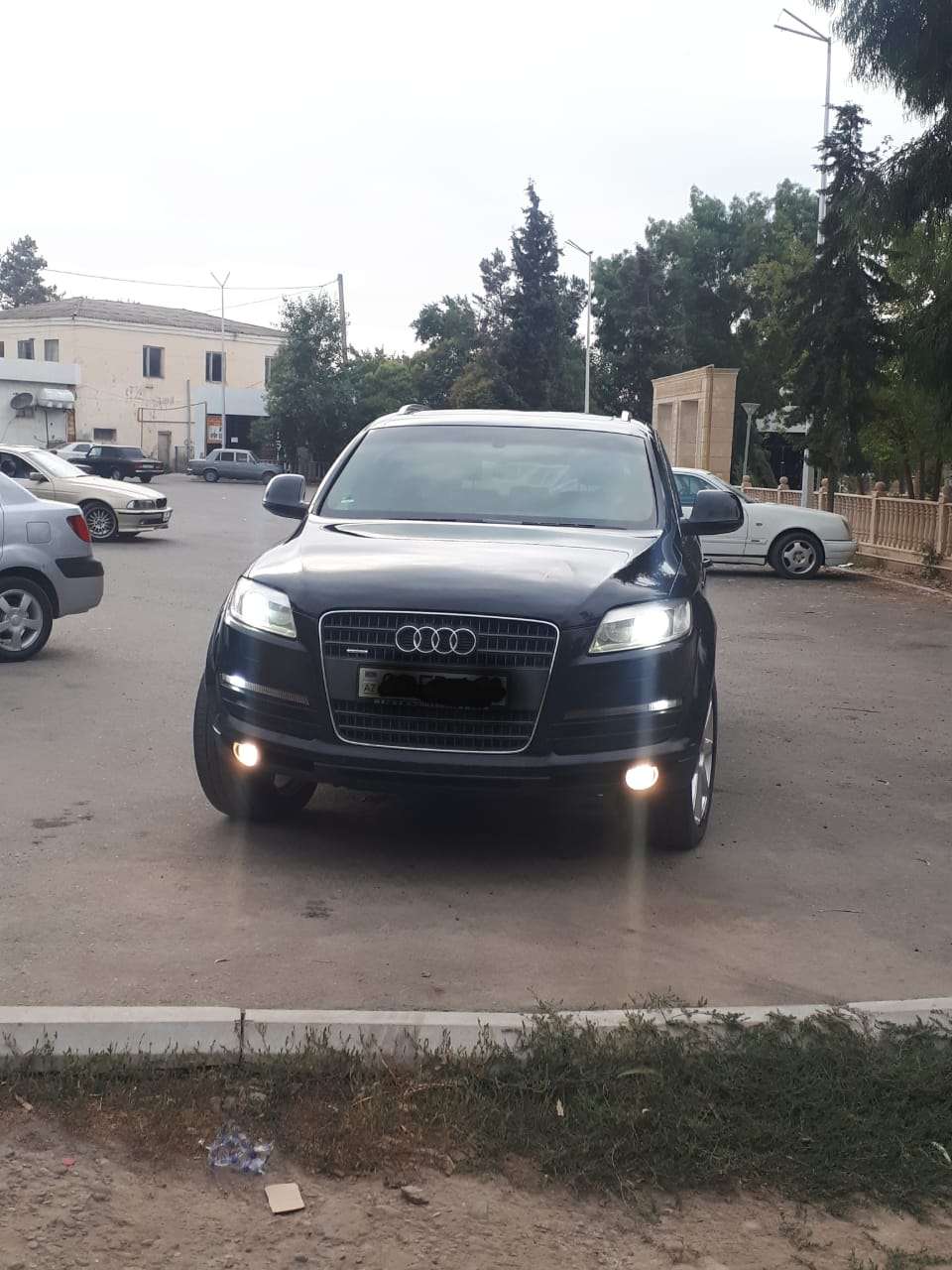 Audi Q7, 2008 il, 3.0 L, 280 000 km