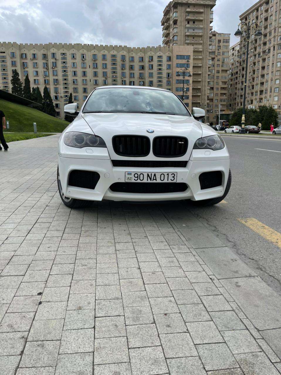 BMW M6, 2010 il, 4.4 L, 225 000 km