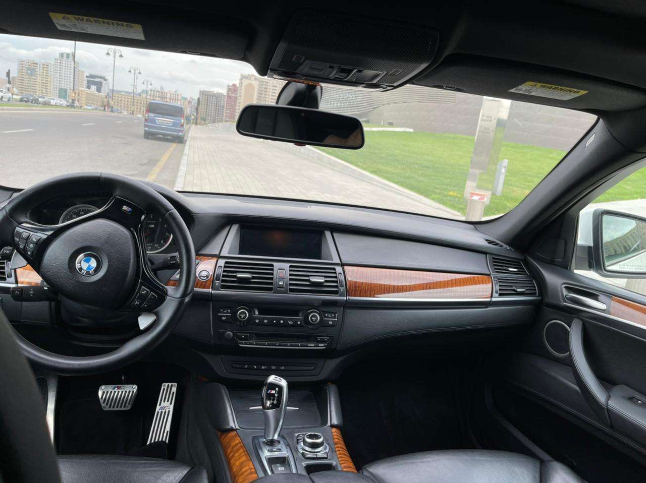 BMW M6, 2010 il, 4.4 L, 225 000 km