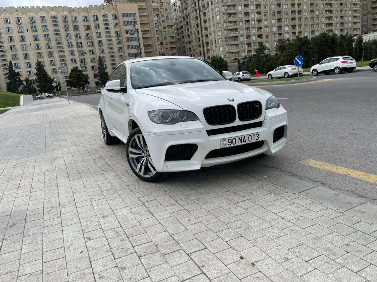 BMW M6, 2010 il, 4.4 L, 225 000 km