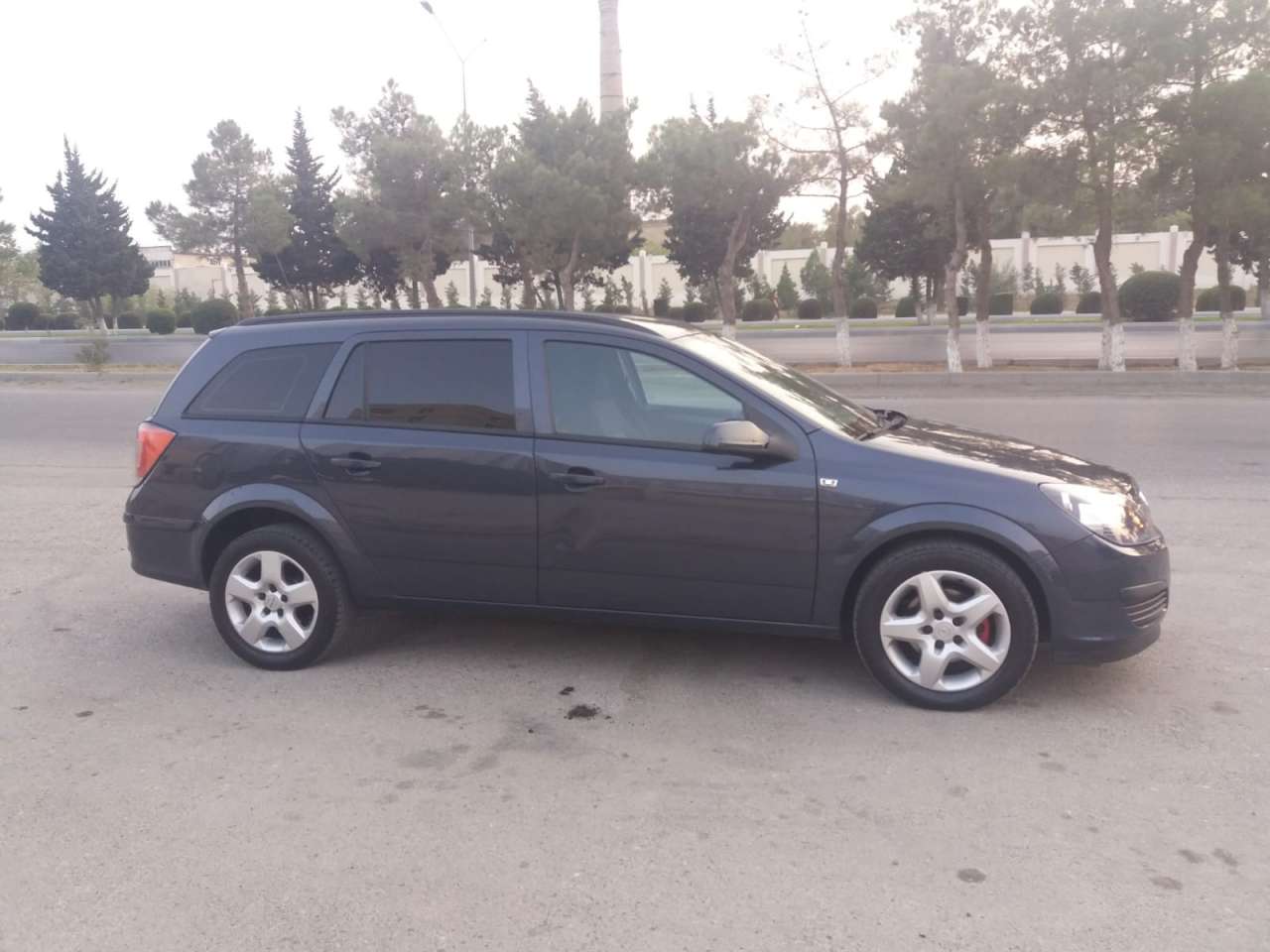 Opel Astra, 2006 il, 1.3 L, 214 000 km