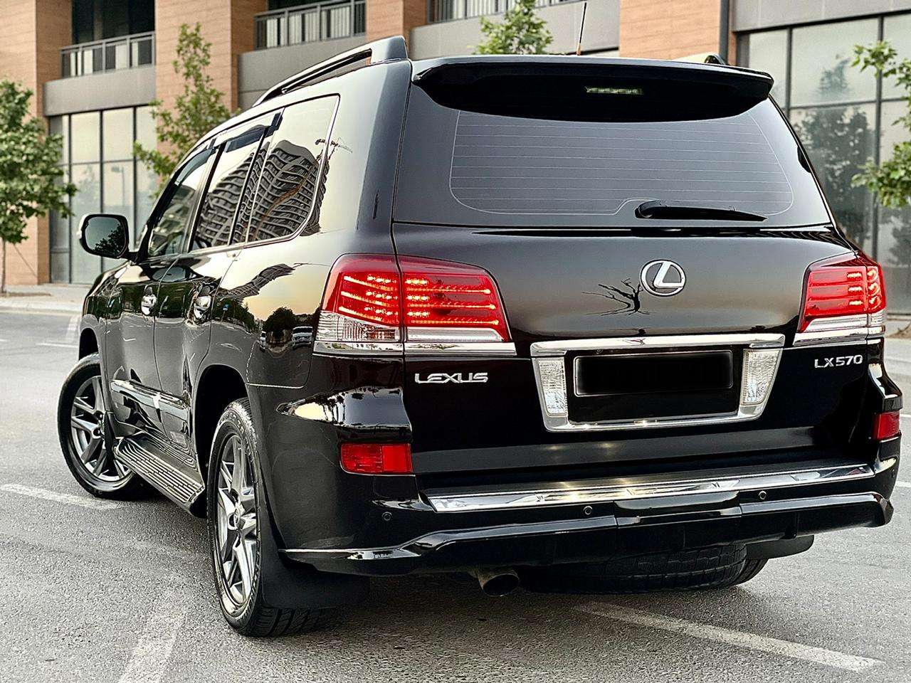 Lexus LX 570, 2012 il, 5.7 L, 122 000 km
