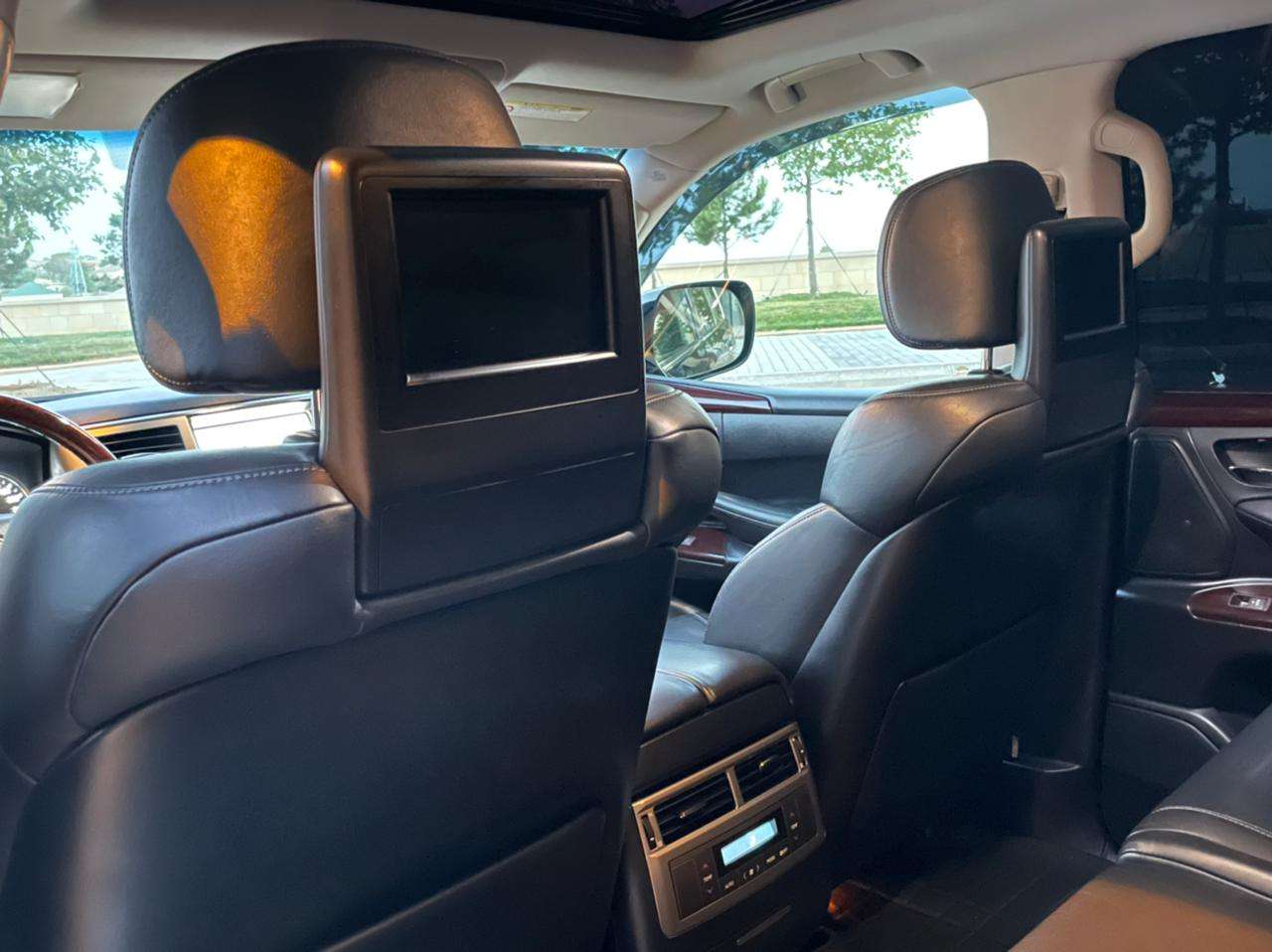Lexus LX 570, 2012 il, 5.7 L, 122 000 km