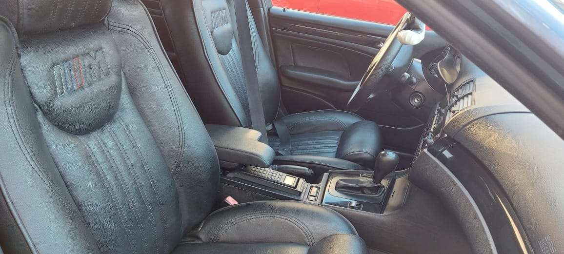 BMW 320, 2000 il, 2.2 L, 393 000 km