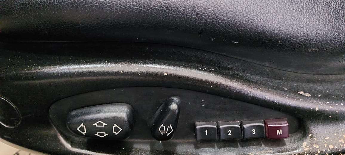 BMW 320, 2000 il, 2.2 L, 393 000 km