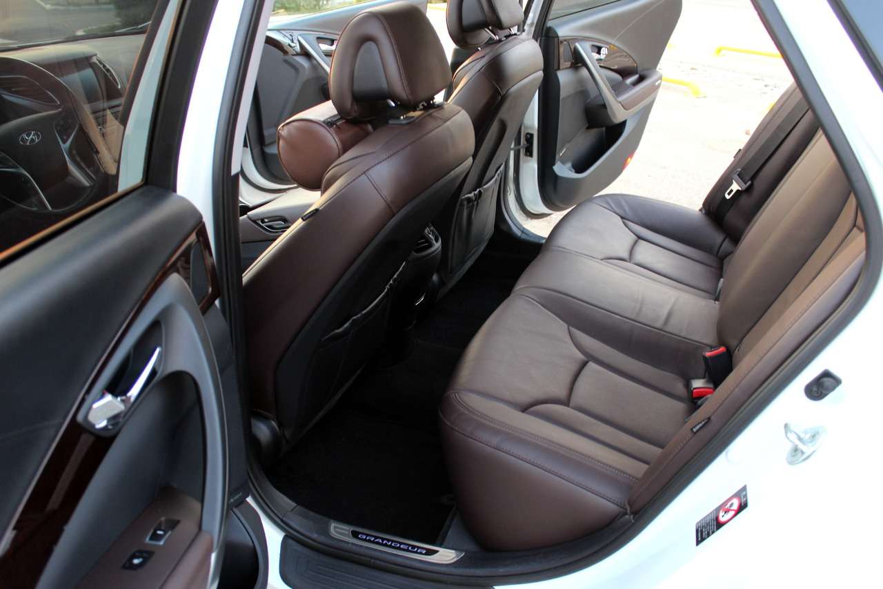 Hyundai Grandeur, 2014 il, 2.4 L, 48 500 km
