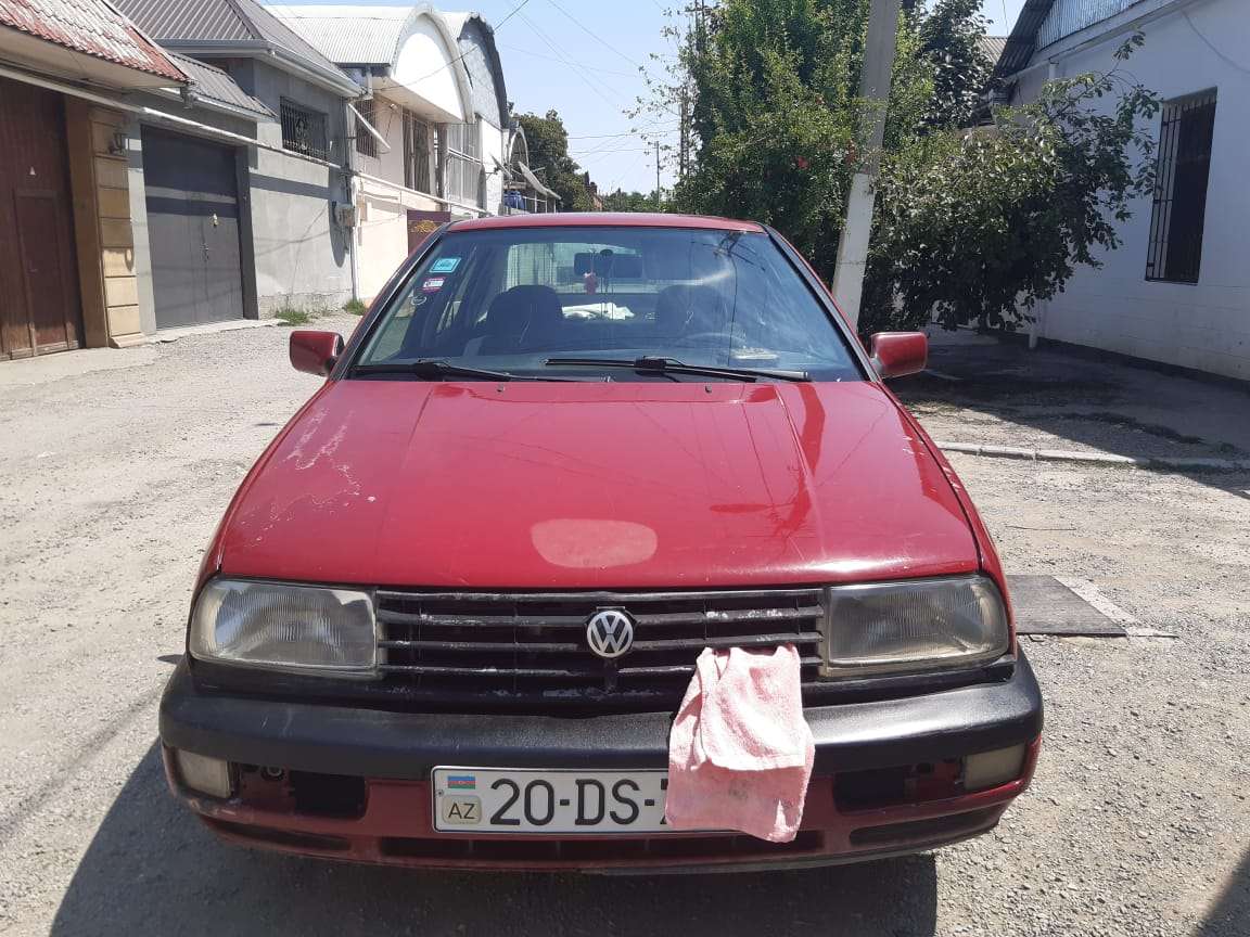 Volkswagen Vento, 1996 il, 1.8 L, 400 000 km