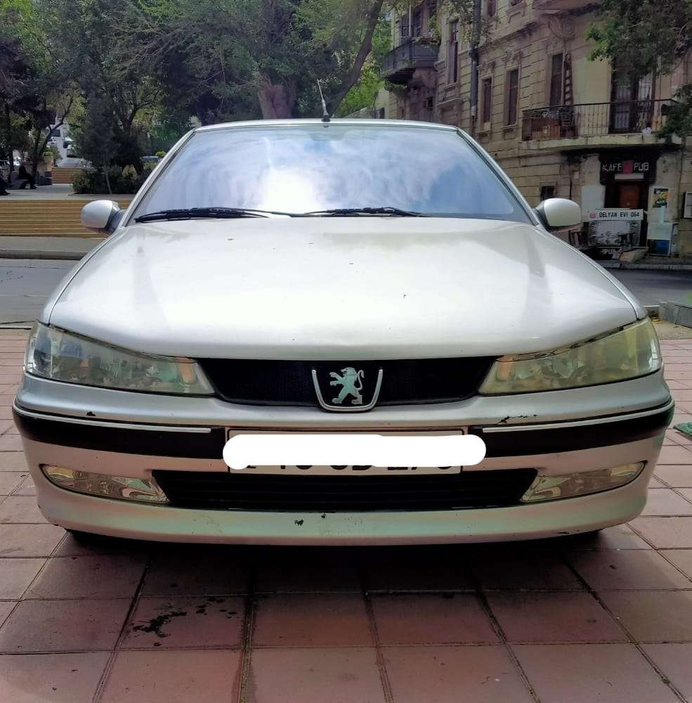 Peugeot 406, 2002 il, 2.0 L, 200 000 km