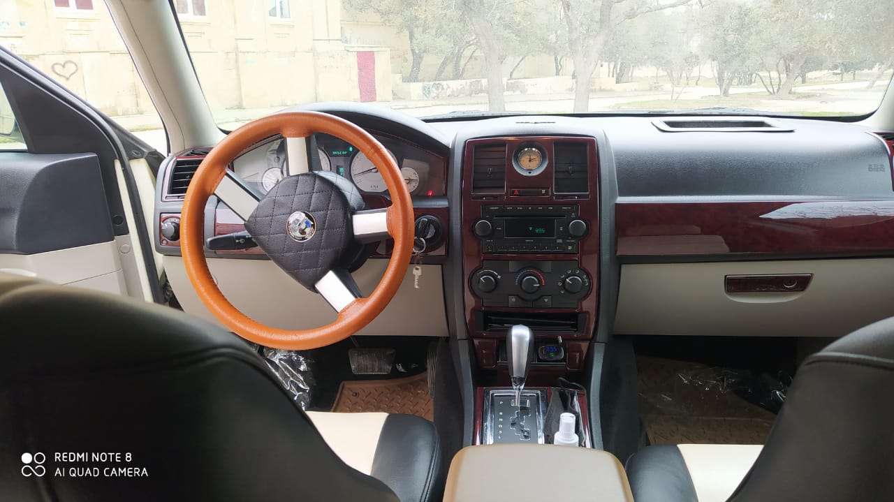 Chrysler 300, 2008 il, 2.7 L, 210 000 km