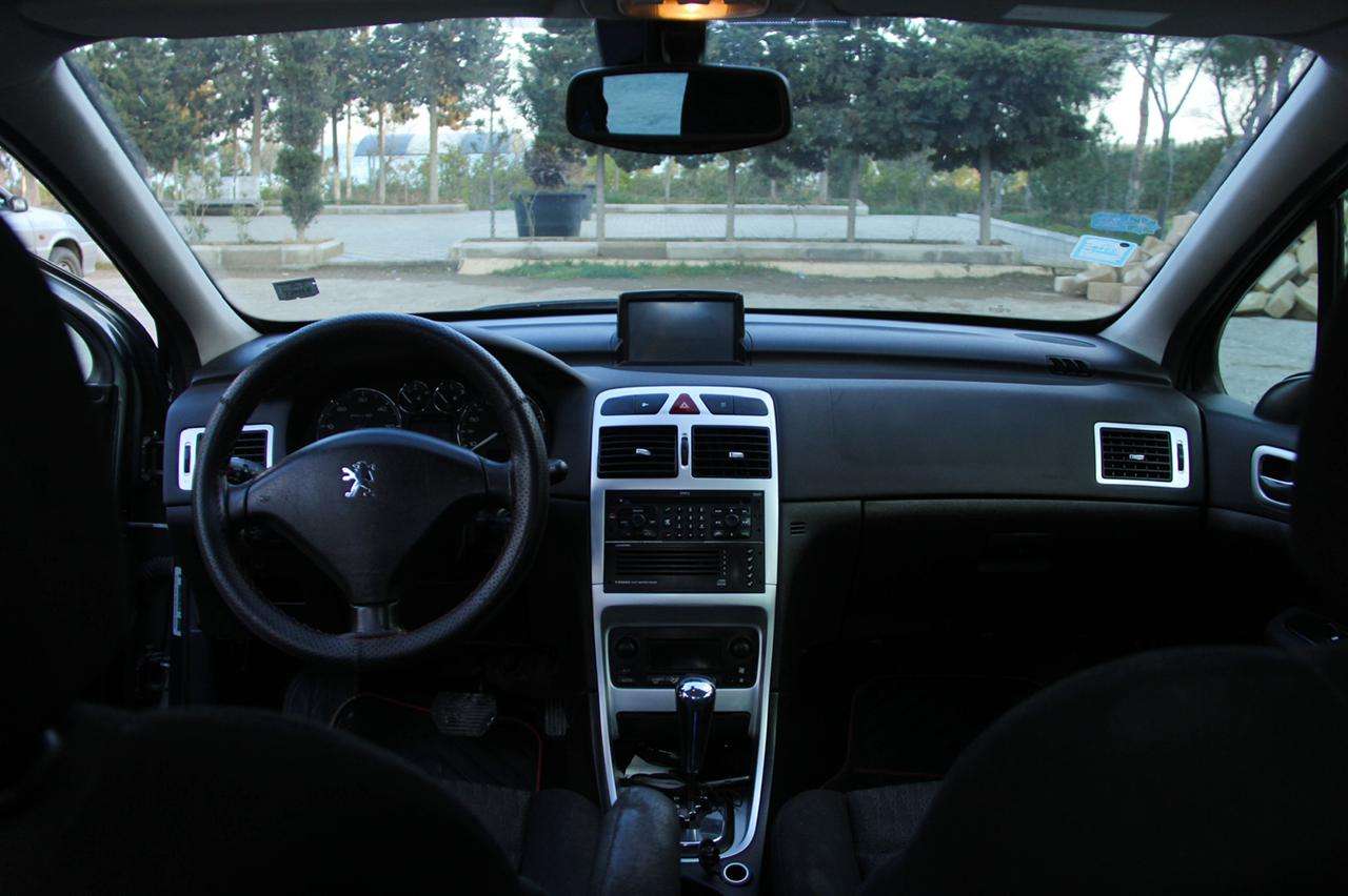 Peugeot 307, 2006 il, 2.0 L, 280 000 km
