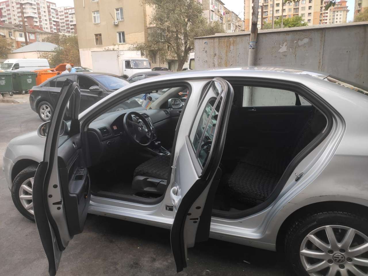Volkswagen Jetta, 2007 il, 1.6 L, 255 976 km