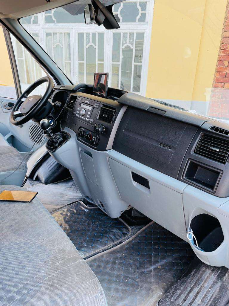 Ford Transit, 2011 il, 2.4 L, 290 000 km