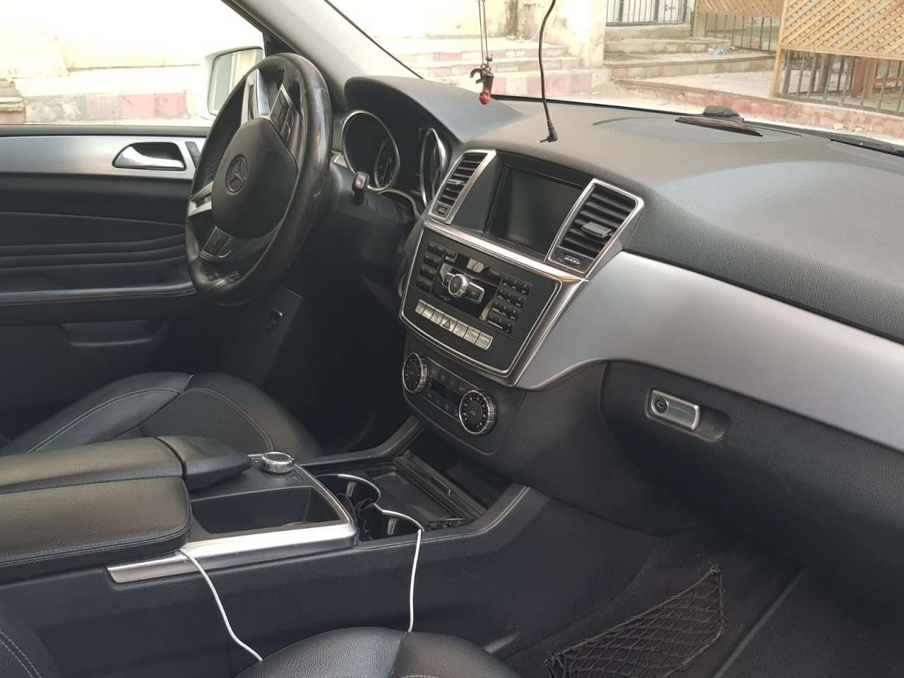 Mercedes ML 350, 2011 il, 3.0 L, 183 000 km
