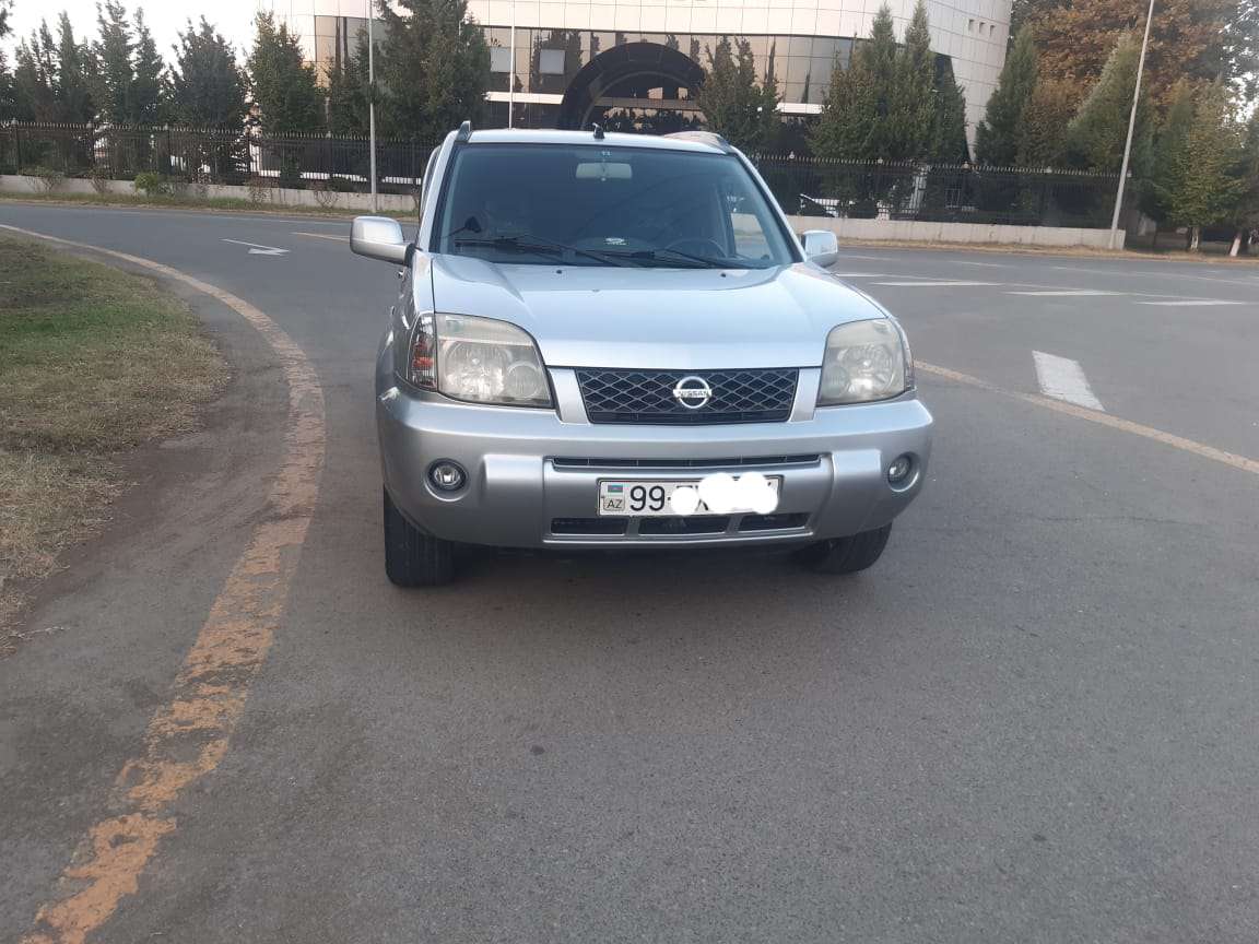 Nissan X-Trail, 2004 il, 2.0 L, 195 000 km