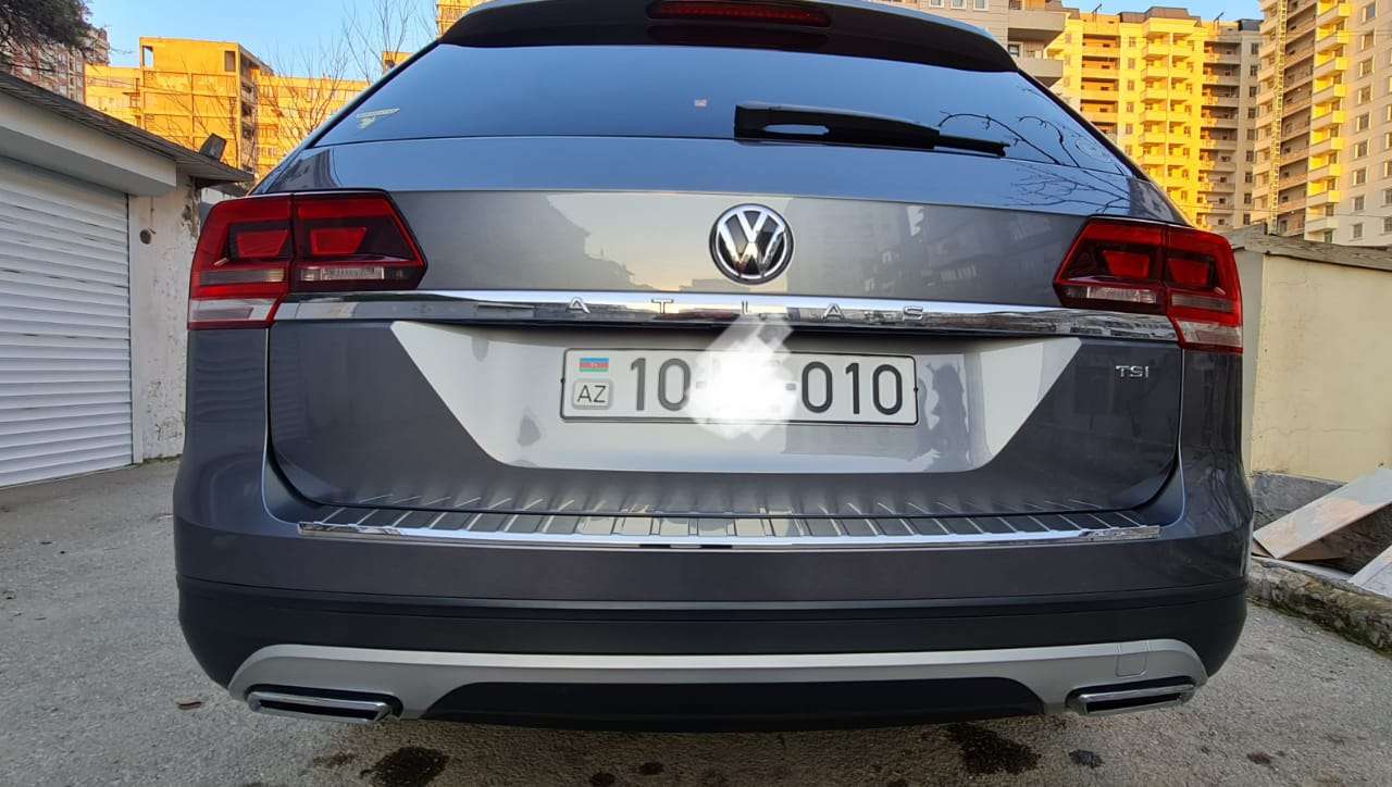 Volkswagen Atlas, 2018 il, 2.0 L, 30 000 km