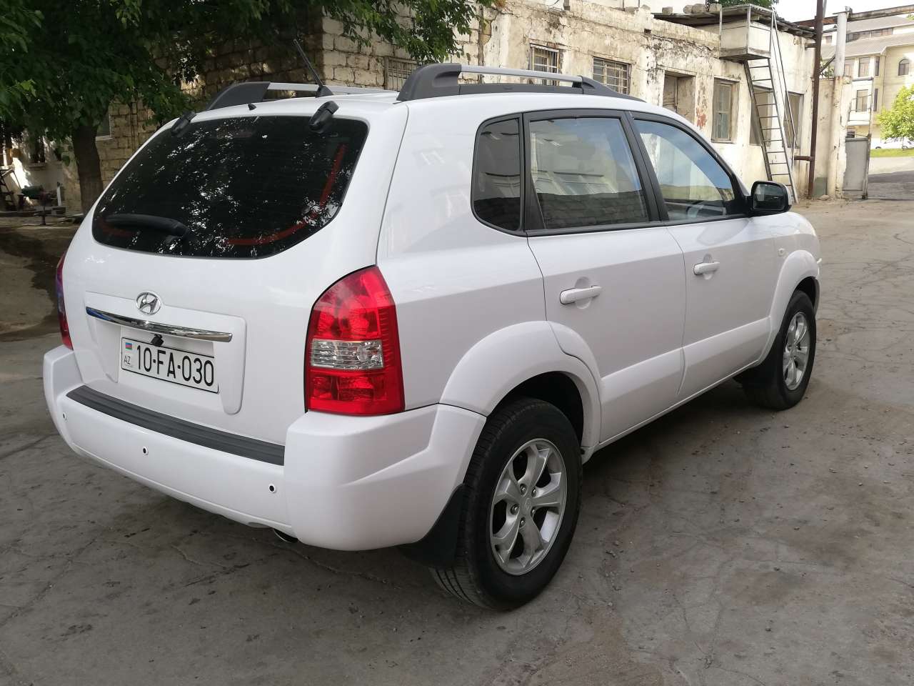 Hyundai Tucson, 2008 il, 2.0 L, 143 000 km