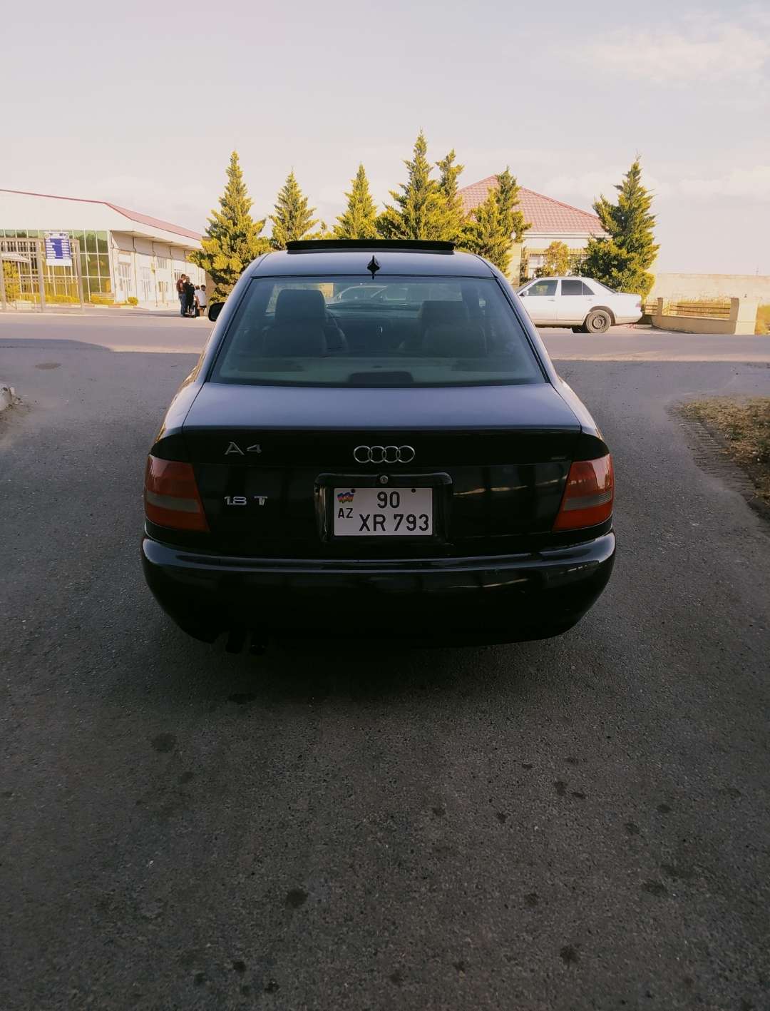 Audi A4, 2000 il, 1.8 L, 363 000 km