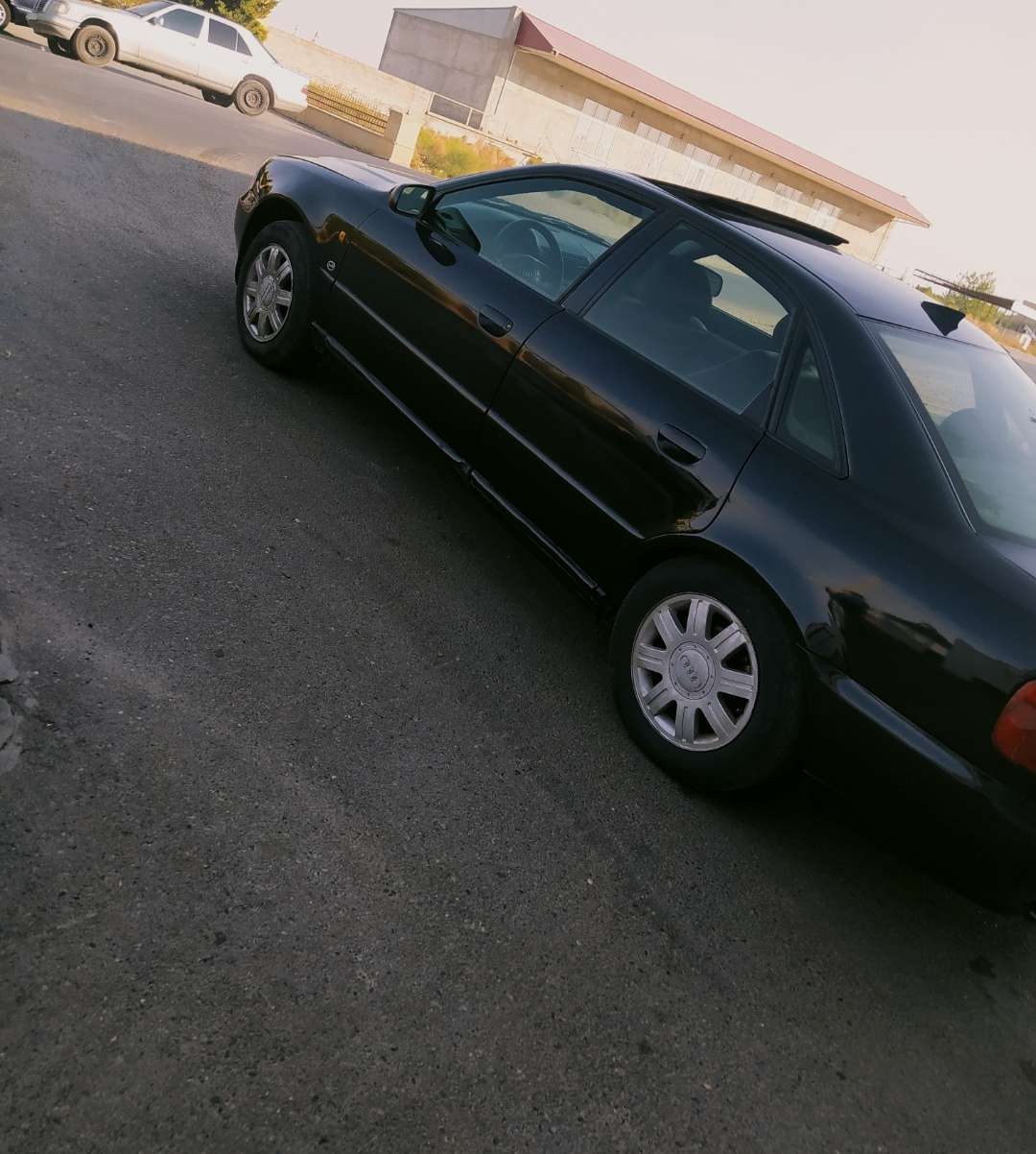 Audi A4, 2000 il, 1.8 L, 363 000 km