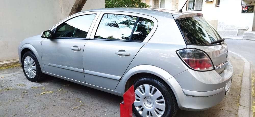 Opel Astra, 2008 il, 1.4 L, 185 000 km