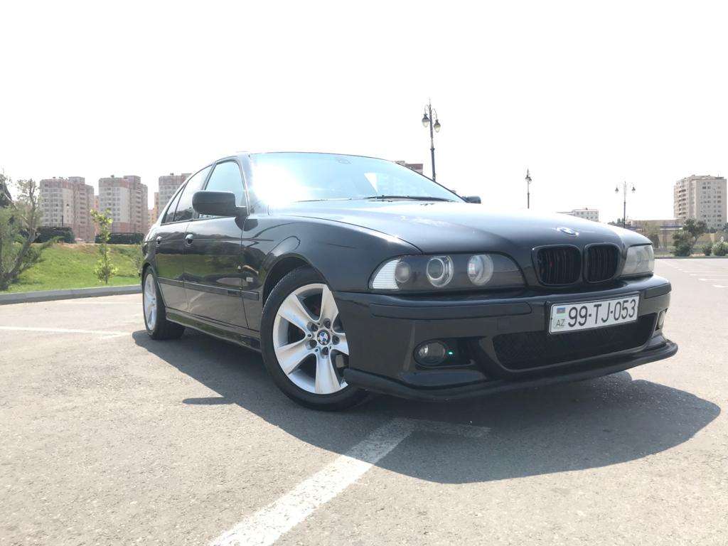 BMW 528, 2000 il, 2.8 L, 200 000 km