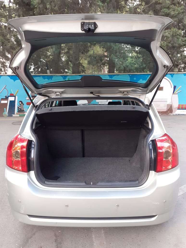 Toyota Corolla, 2006 il, 1.4 L, 238 000 km