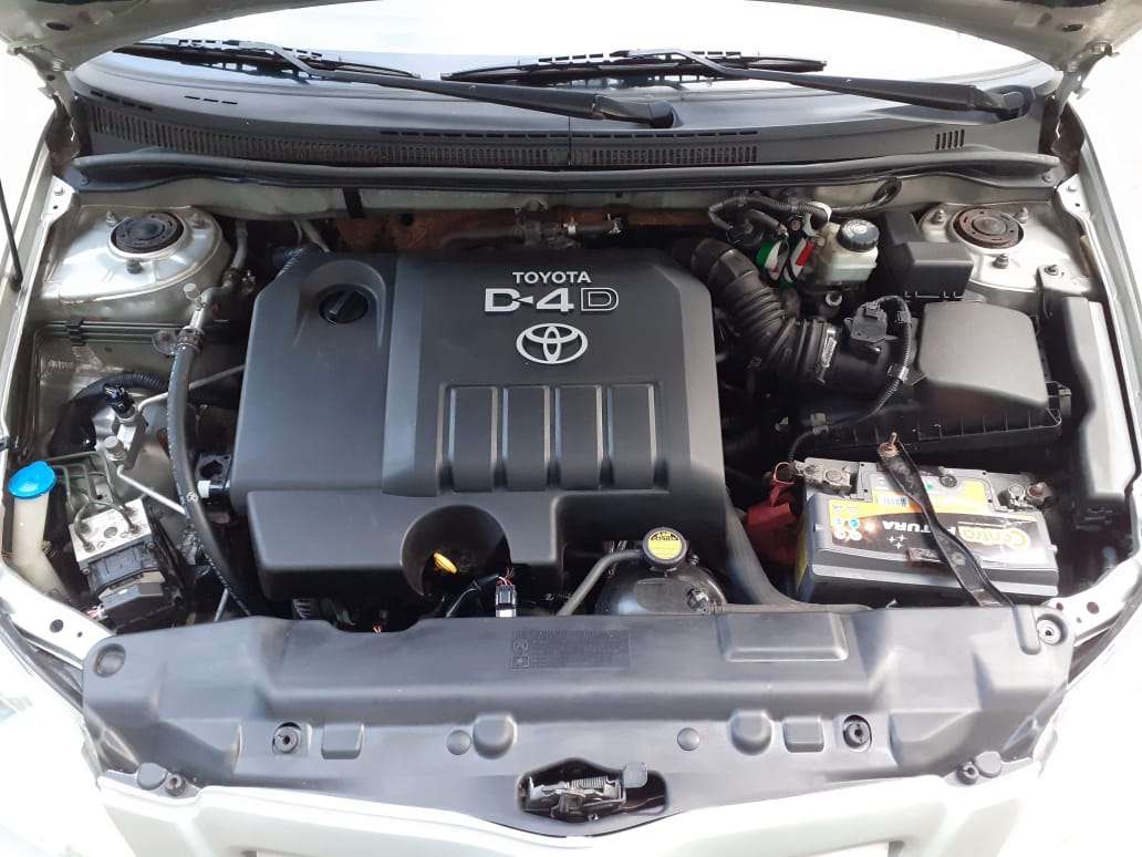 Toyota Corolla, 2006 il, 1.4 L, 238 000 km