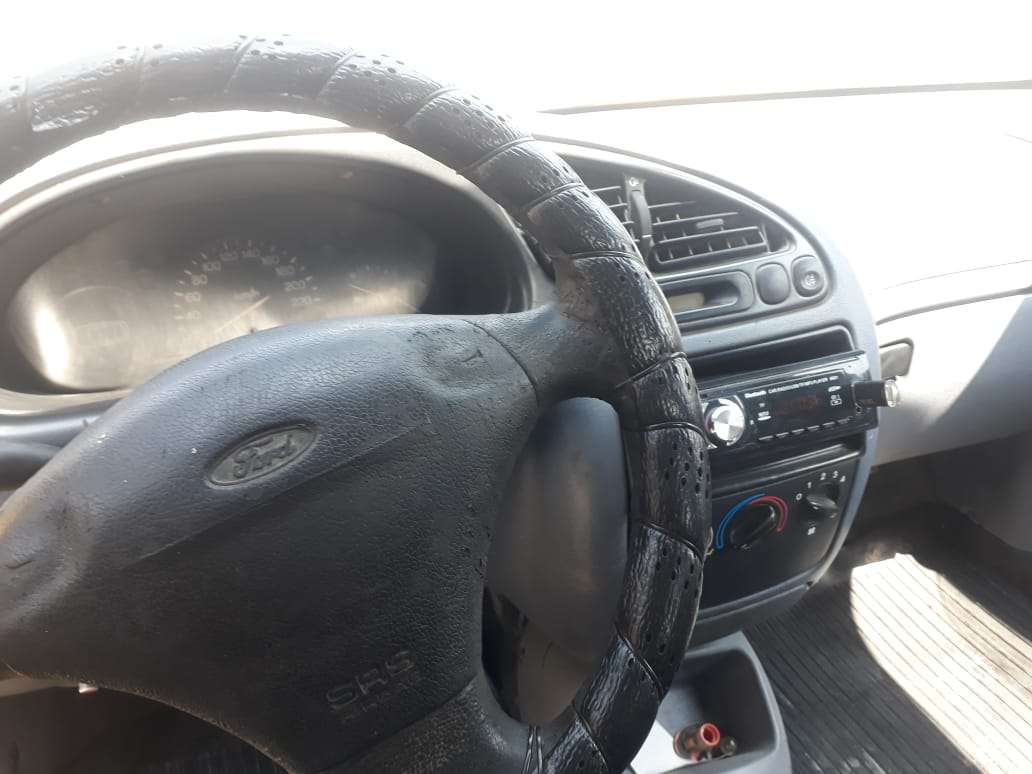 Ford Courier, 1998 il, 1.8 L, 250 000 km