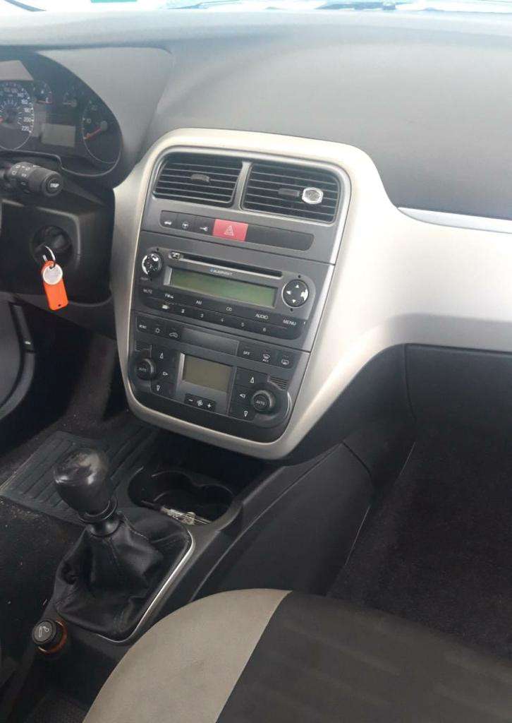 Fiat Punto, 2006 il, 1.2 L, 180 000 km
