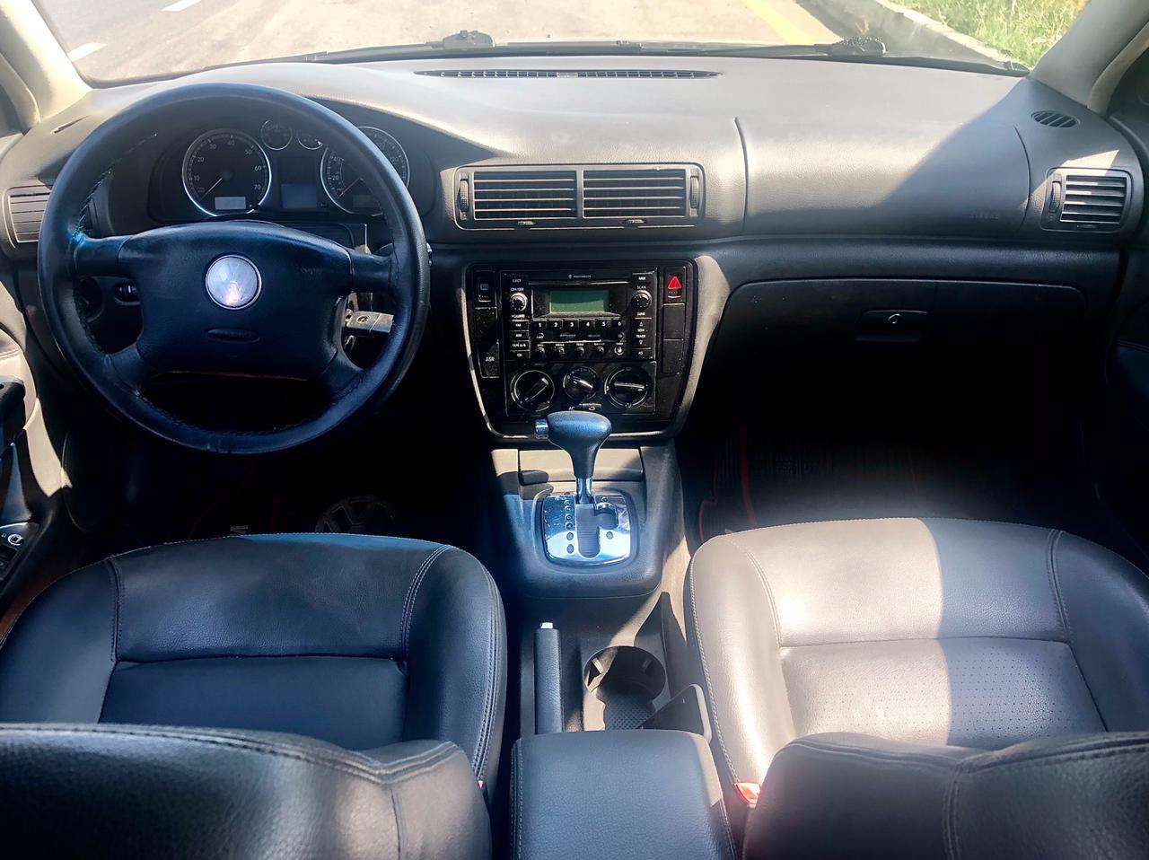 Volkswagen Passat, 2004 il, 1.8 L, 251 000 km