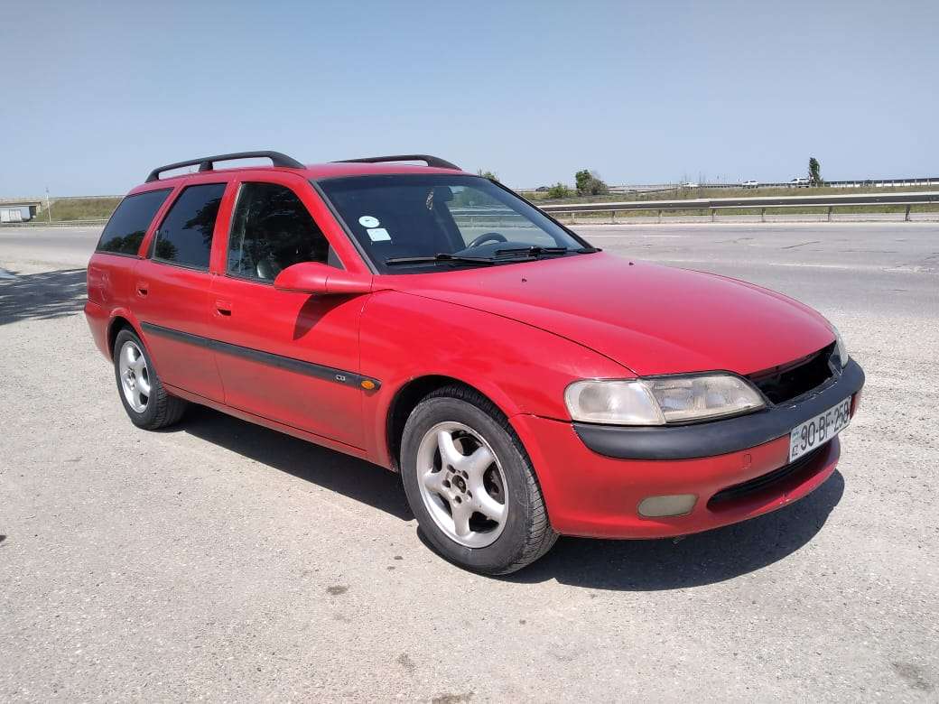 Opel Vectra, 1998 il, 2.0 L, 250 000 km
