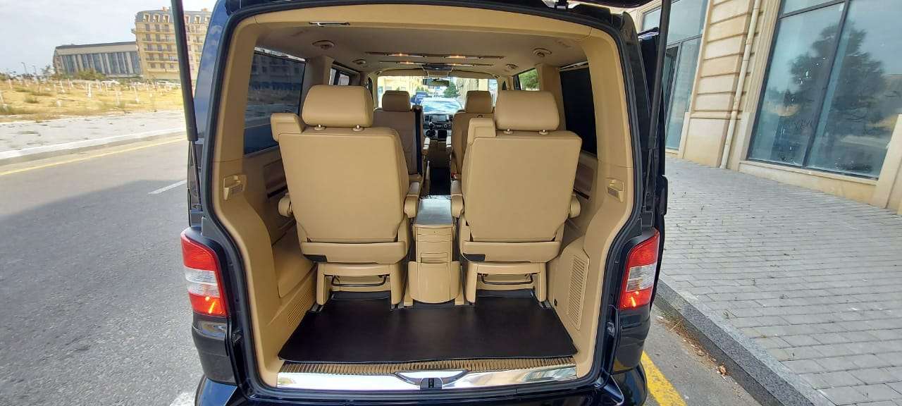 Volkswagen Multivan, 2007 il, 3.2 L, 46 500 km